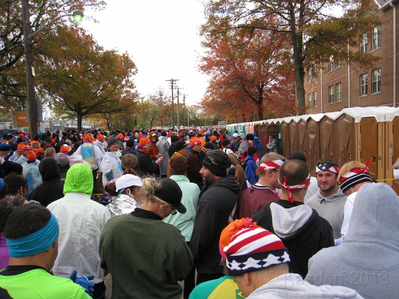 2014 NYRR Marathon 0170.jpg - The 2014 New York Marathon on November 2nd. A cold and blustery day.